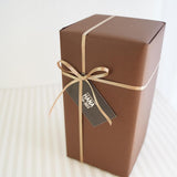 シャビーランタンアレンジメント - 「花」 x 「風水」で幸運を贈るフラワーギフト